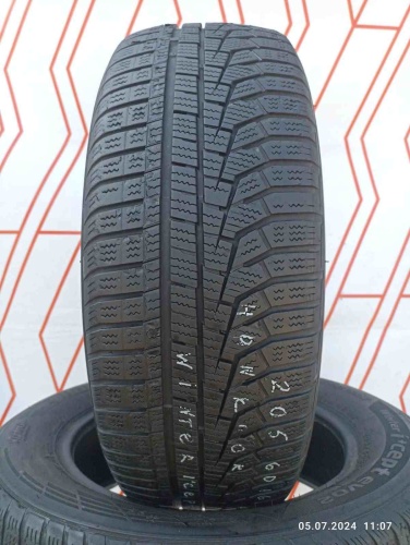 Шины Hankook Winter I'Cept Evo2 W320 205/60 R16 -- б/у 5