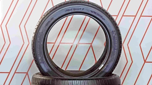 Шины Michelin Pilot Sport 3 235/45 R17 -- б/у 5