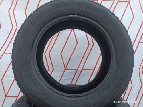 Шины Bridgestone Blizzak LM-32 225/55 R16 95H б/у 5