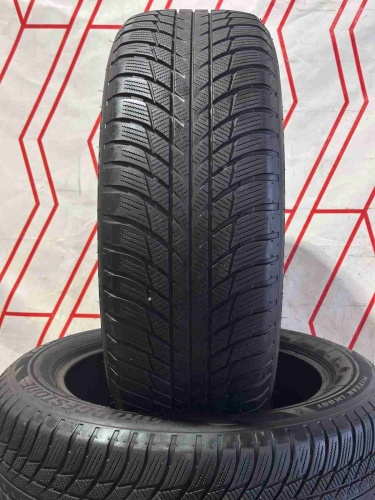 Шины Bridgestone Blizzak LM-001 225/55 R17 -- б/у 5.5