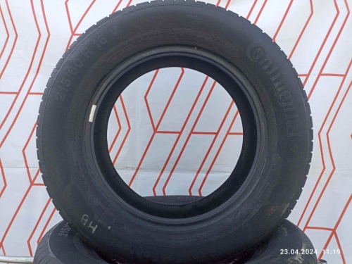 Шины Continental ContiEcoContact 5 215/60 R16 -- б/у 6