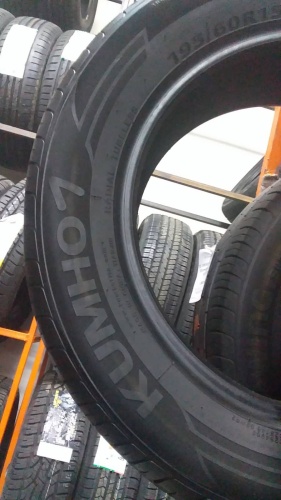 Шины Kumho Ecowing ES01 KH27 185/55 R15 -- б/у 6