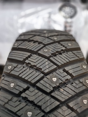 Шины Goodyear UltraGrip Ice Arctic SUV 255/65 R17 110T