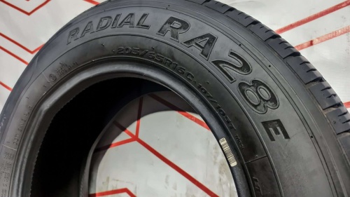 Шины Hankook Radial RA28 205/65 R16C -- б/у 6