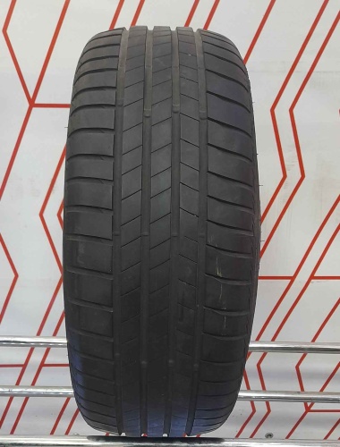 Шины Bridgestone Turanza T005 215/55 R17 -- б/у 5.5